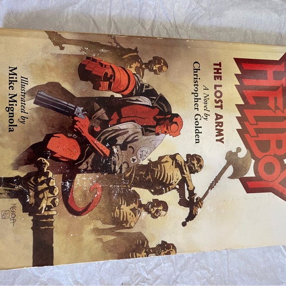 Hellboy (The Lost Army Novel) - Picture 1 of 2